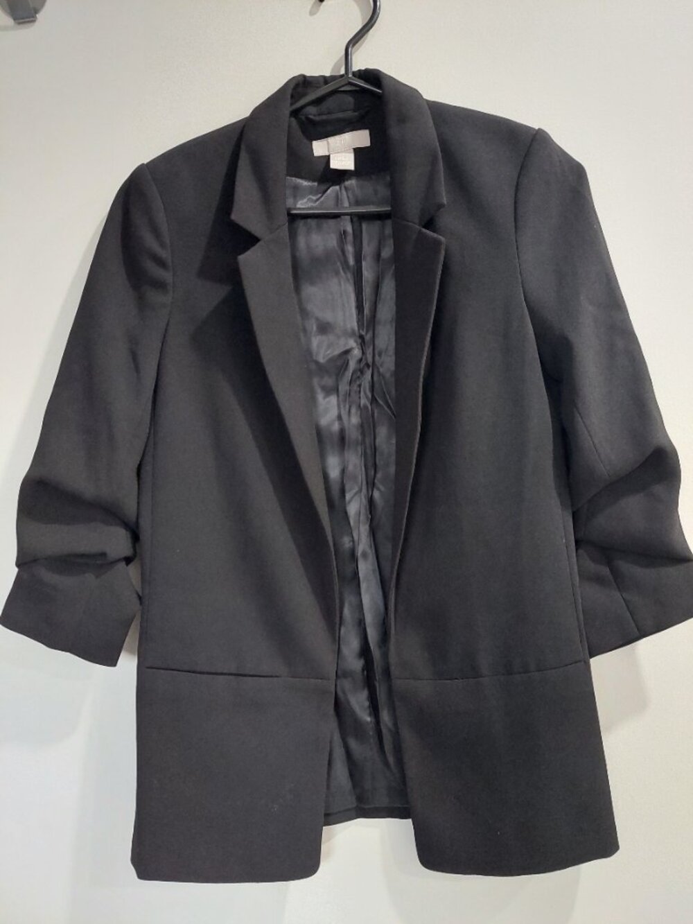 H&M Women's Size 0 Gathered-sleeve Blazer, Black Relaxed-fit